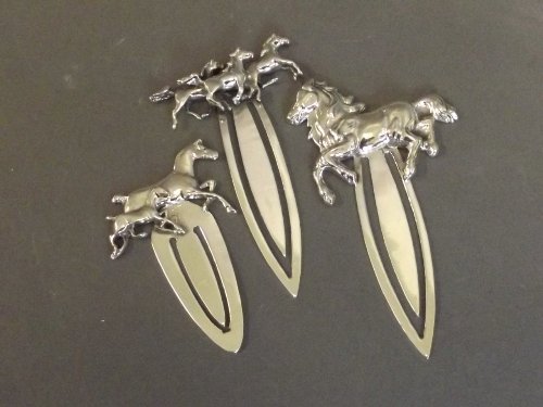 Three 925 silver bookmarks depicting horses, 3½'' long: Three 925 silver bookmarks depicting horses, 3½'' long