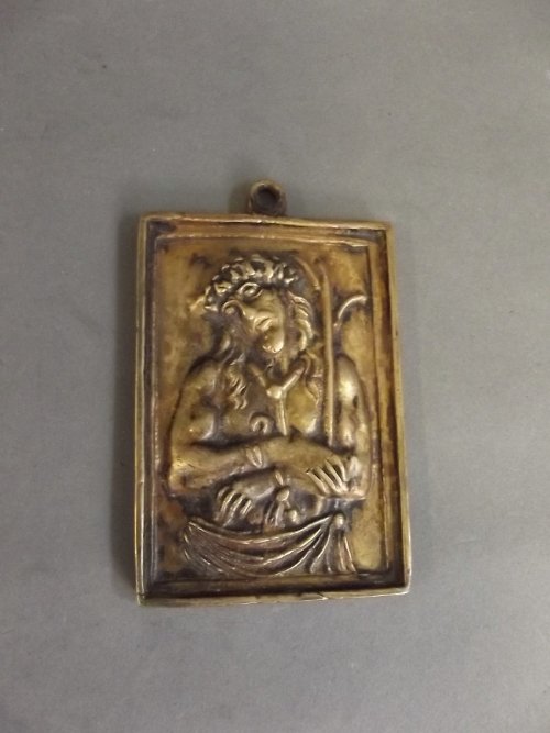 An C18th bronze plaque depicting Jesus Christ, 4'' x: An C18th bronze plaque depicting Jesus Christ, 4'' x 2½''