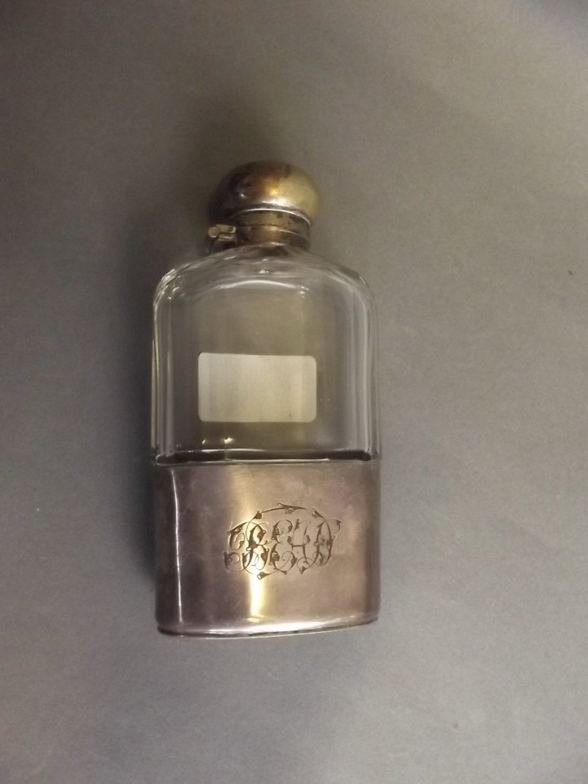 A Victorian silver plate and cut glass hip flask, 5½'': A Victorian silver plate and cut glass hip flask, 5½'' high