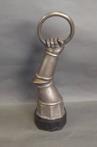www.liveauctioneers.com