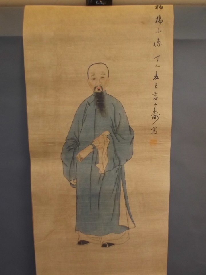 A Chinese painted watercolour scroll of a scholar, 17": A Chinese painted watercolour scroll of a scholar, 17" x 36"