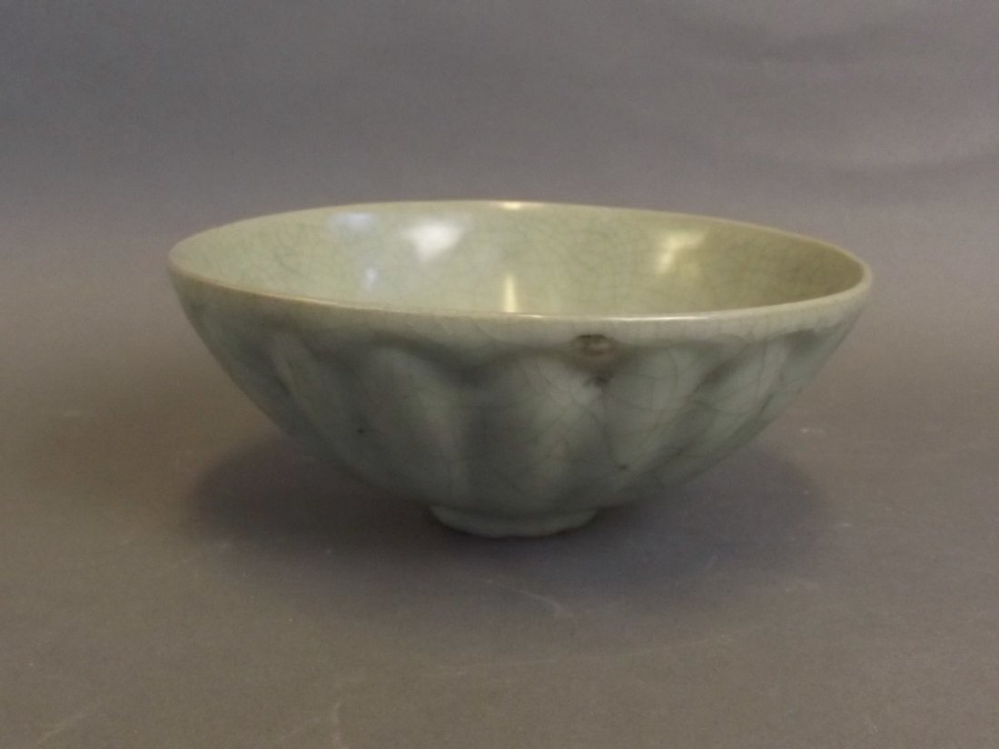 A Chinese celadon crackle glazed bowl, 7" diameter (1 of 2)
