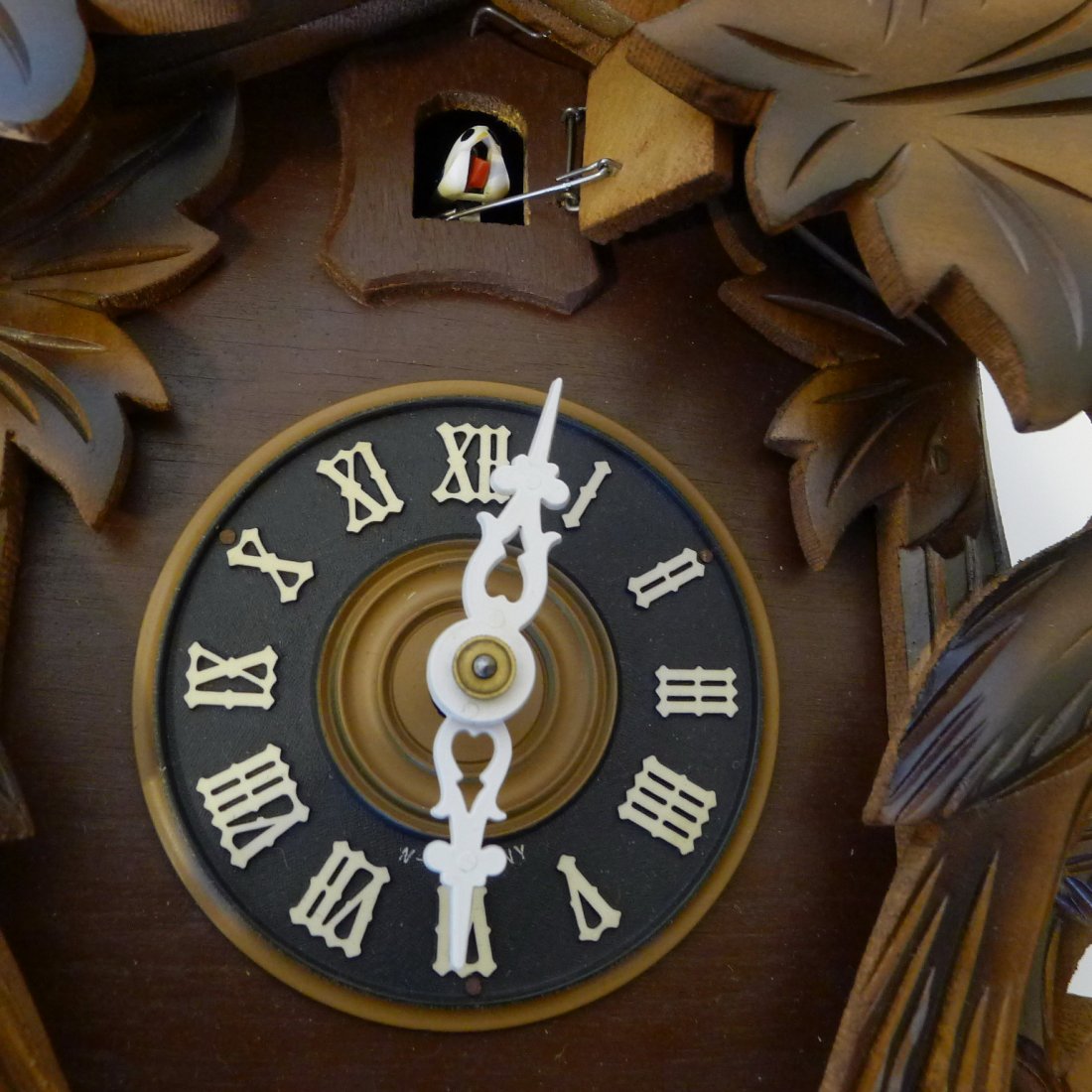 WOODEN GERMANY CUCKOO CLOCK: Wooden Germany Cuckoo clock, Forest Schatz 8 Day Cuckoo Clock. This clock has been cleaned, oiled and refurbished. Overall dimensions: 11'' H x 8'' W x 5.9'' D