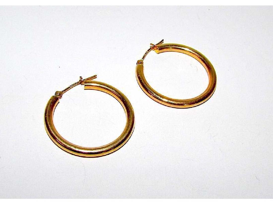 14K Yellow Gold 1" Hoop Earrings Hallmarked JCM Fine: For your consideration is superb vintage 14K yellow gold 1" hoop earrings in wonderful vintage condition. These elegant beauties feature a timeless hoop design and are hallmarked 14K Gold and JCM. The