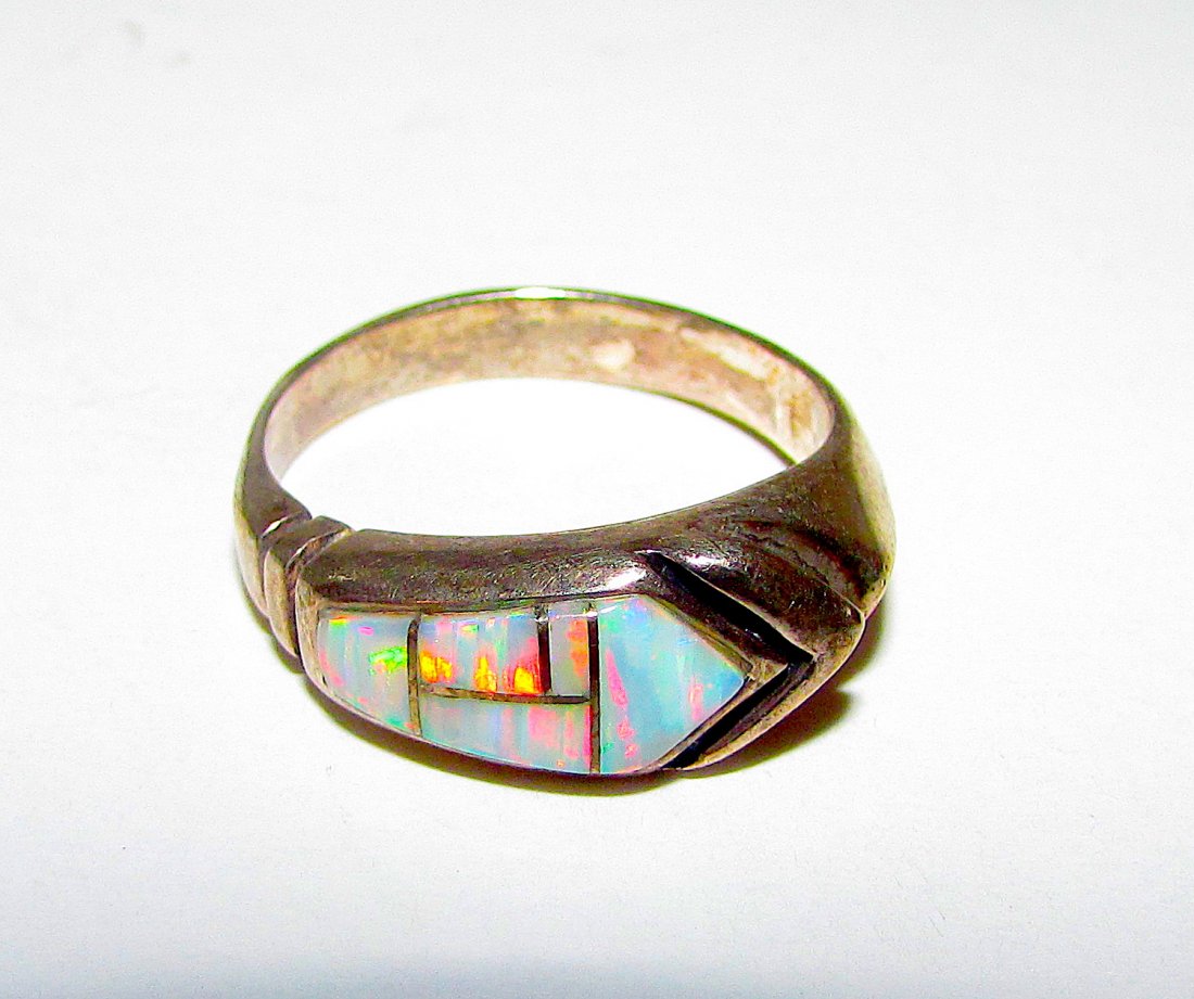 Vintage Navajo Sterling Opal Channel Inlay Ring 7.5 (1 of 3)