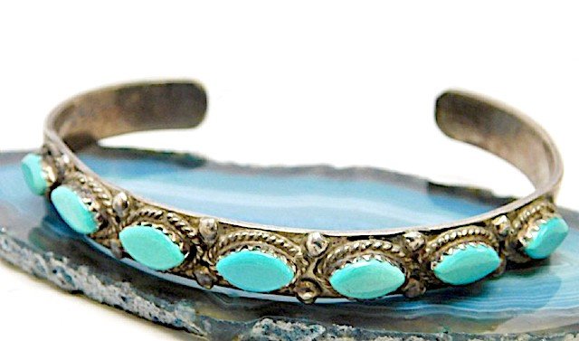 Old Pawn Zuni Sterling Silver Turquoise Cuff Bracelet (1 of 1)