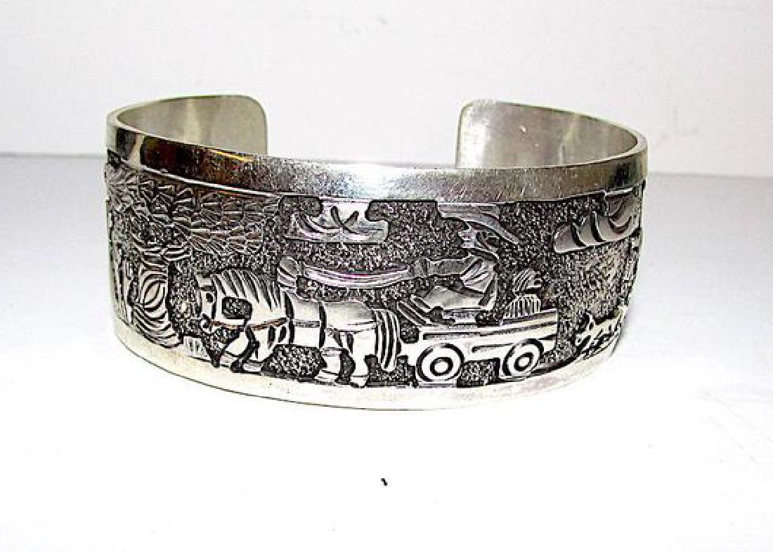 Native American Navajo Sterling Silver Storyteller (1 of 2)
