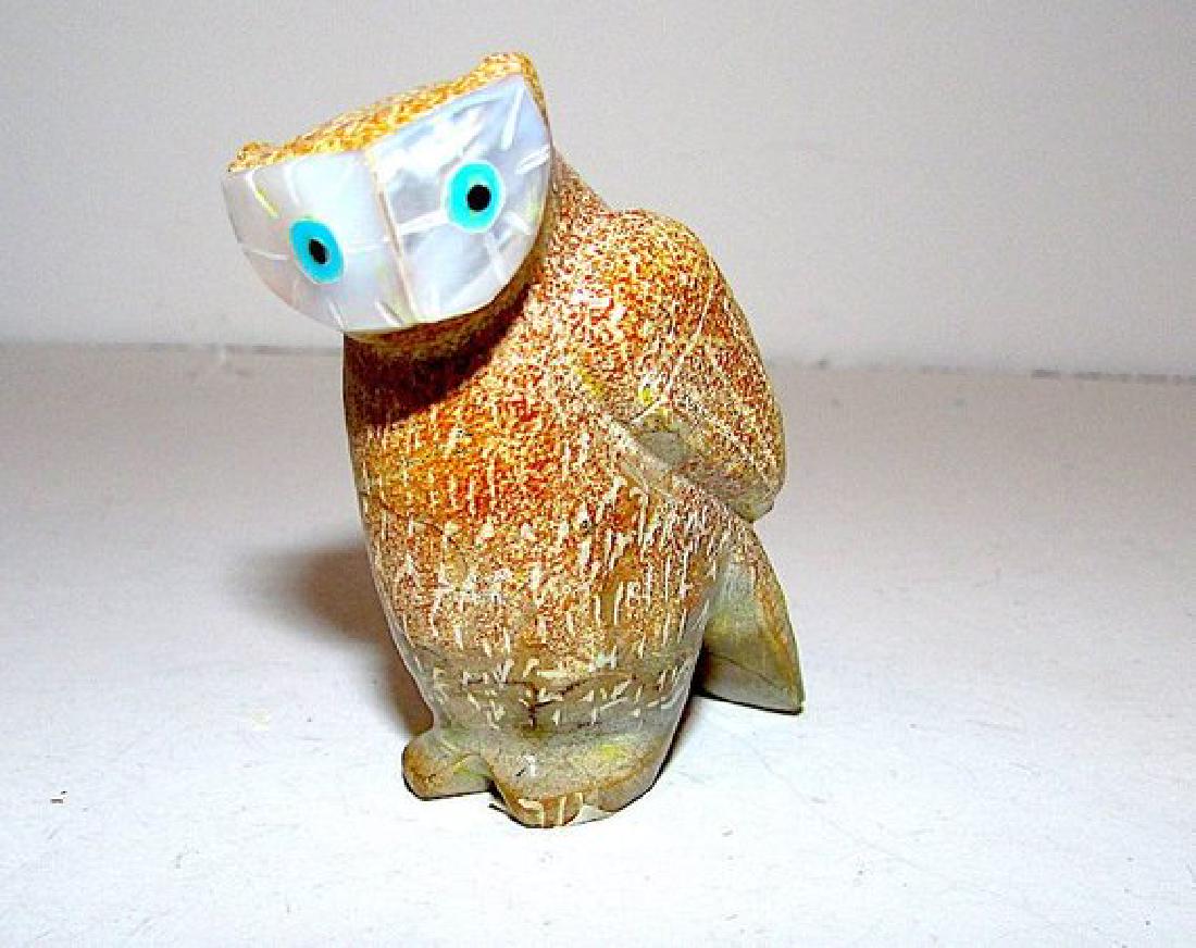 Zuni Travertine Turquoise Owl Bird Fetish Hand Carved: For your consideration is this spectacular travertine and turquoise owl bird fetish, intricately hand carved by a collectible Zuni artist Freddie Leekya. The stunning owl bird has been carved from tra