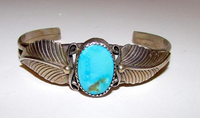 Old Pawn Navajo Sterling Turquoise Bracelet (1 of 3)