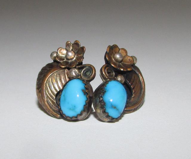 Old Pawn Navajo Sterling Turquoise Earrings (1 of 3)