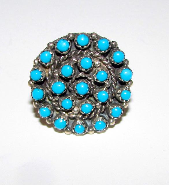 Vintage Zuni Sterling Snake Eye Turquoise Ring: Vintage Zuni Sterling Silver Sleeping Beauty Snake Eye Turquoise Ring Size 6.5. Signed, tested sterling