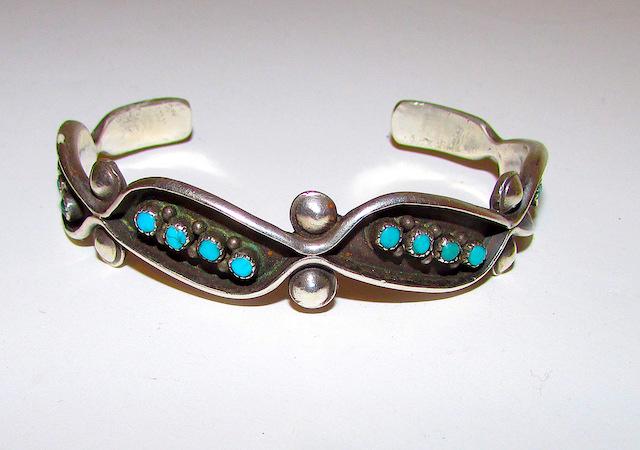 Old Pawn Zuni Bracelet (1 of 3)