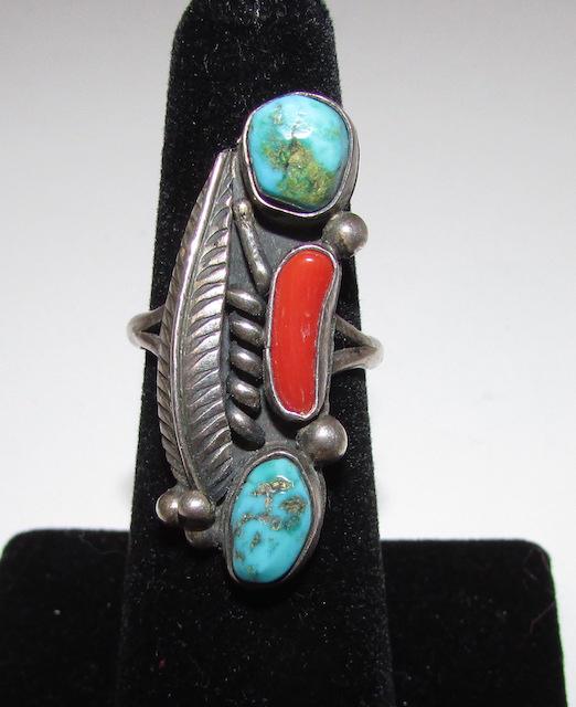 Old Pawn Navajo Sterling Turquoise Ring (1 of 3)