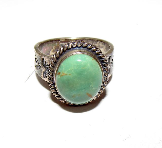 Vintage Navajo Sterling Turquoise Ring Sz. 6.5 (1 of 3)