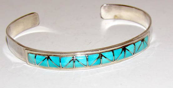 Native American Glamorous Vintage Zuni Jet Synthetic Opal Sterling Silver Bracelet Native American Glamorous Vintage Zuni Jet Synthetic Opal Sterling Silver Bracelet
