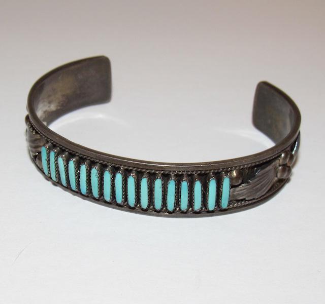Vintage Zuni Sterling Turquoise Petit Point Bracelet (1 of 3)