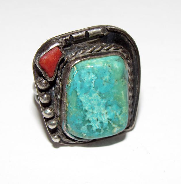 Old Pawn Navajo Sterling Turuoise Coral Ring (1 of 3)