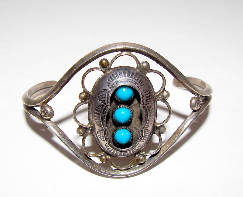 Old Pawn Fred Harvey Era Cuff Bracelet (1 of 3)