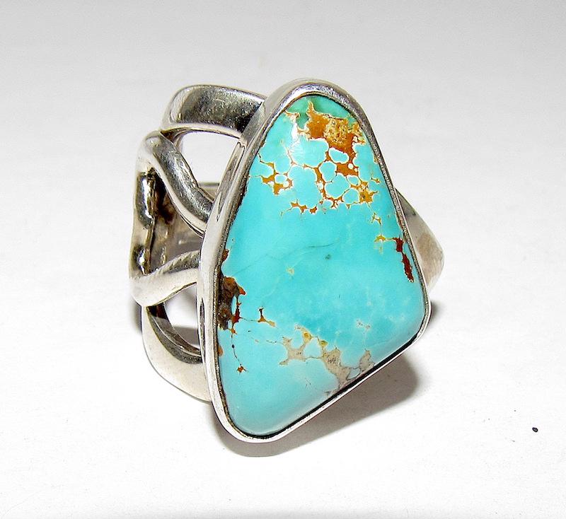 Navajo Adam Fierro Sterling Royston Heart Ring Sz. 6.5: Stunning Navajo Adam Fierro Sterling Royston Heart Ring Sz. 6.5. Exceptional craftsmanship and attention to detail. Award winning, highly collectible and sought after artist. Measures 1" on the front