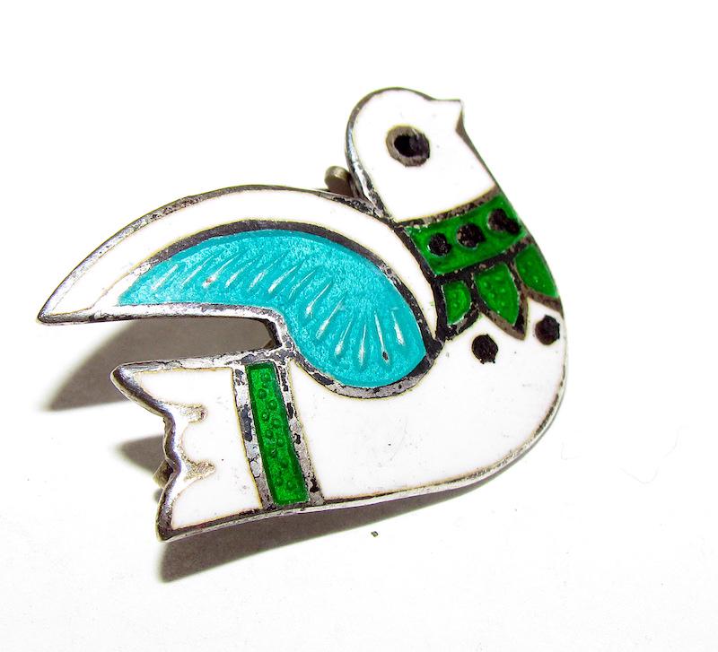 925 Taxco Mexico Enamel Dove Pin: 925 Taxco Mexico Enamel Dove Pin Brooch. Singed, marked, tested. Measures a littl under 1"