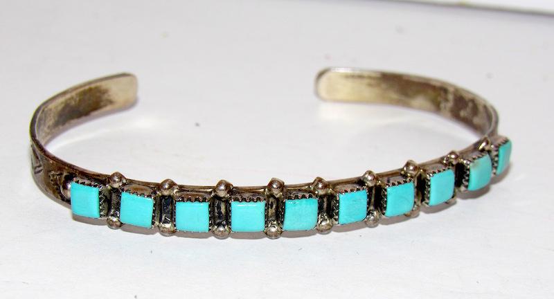Old Pawn Navajo Sterling Turquoise Row Bracelet (1 of 3)