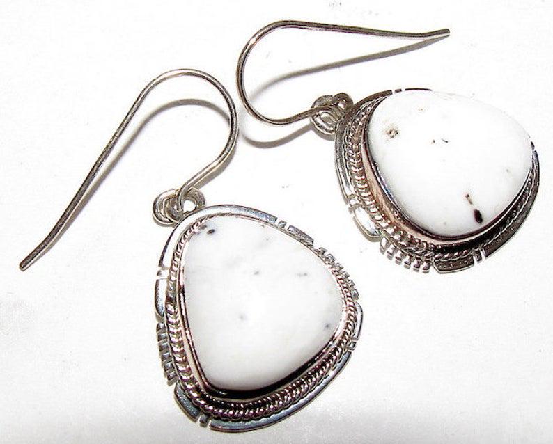 Navajo White Buffalo Earrings Sterling Silver Pierced (1 of 2)