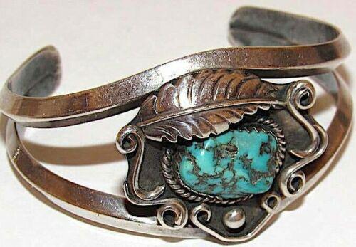 VTG Navajo Cast Sterling Silver Turquoise Cuff Bracelet (1 of 3)