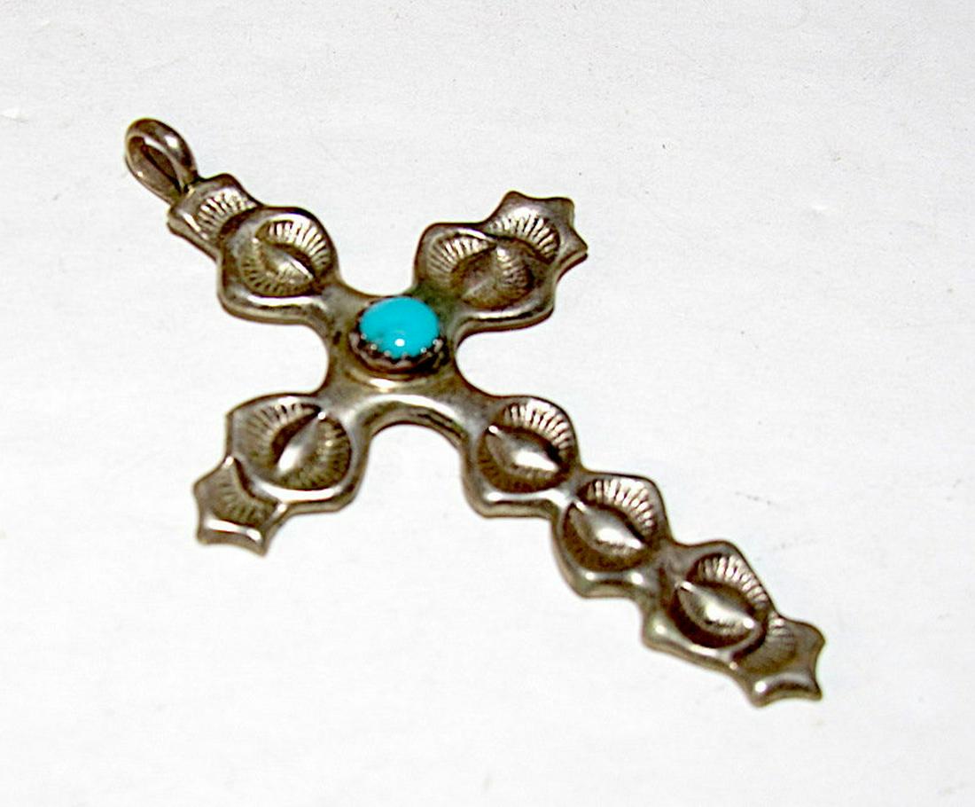 Vintage Navajo Cross Pendant Sterling Silver Turquoise (1 of 2)