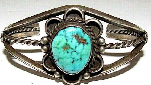 Old Pawn Navajo Cuff Bracelet Sterling Silver Turquoise (1 of 5)