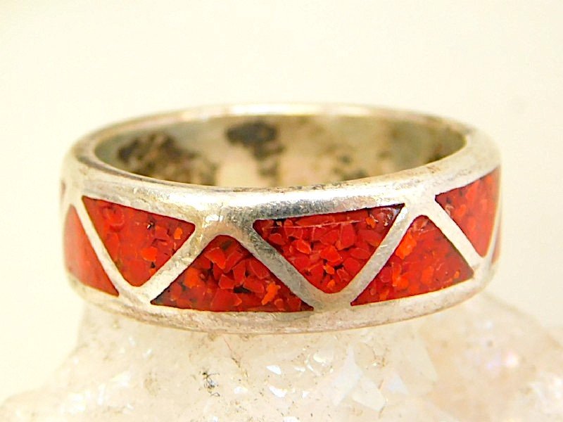 Old Pawn Navajo Coral Inlay Ring Size 6 (1 of 3)