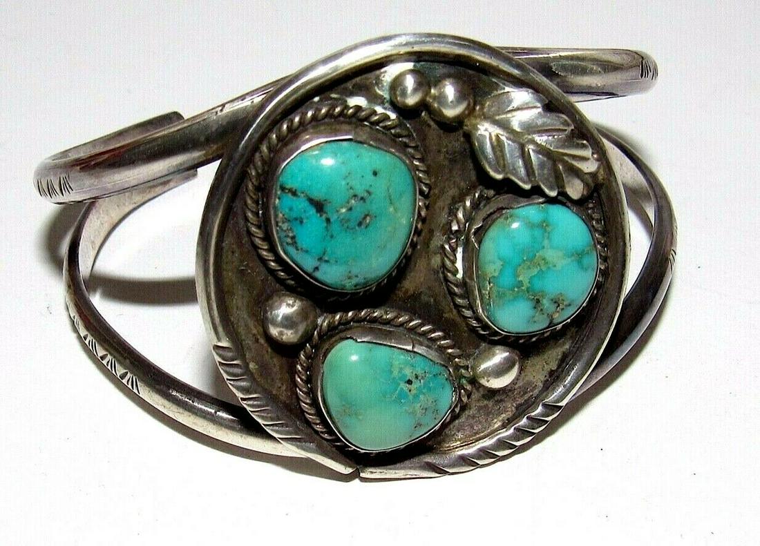Old Pawn Navajo Turquoise Cuff Bracelet Sterling Silver (1 of 6)