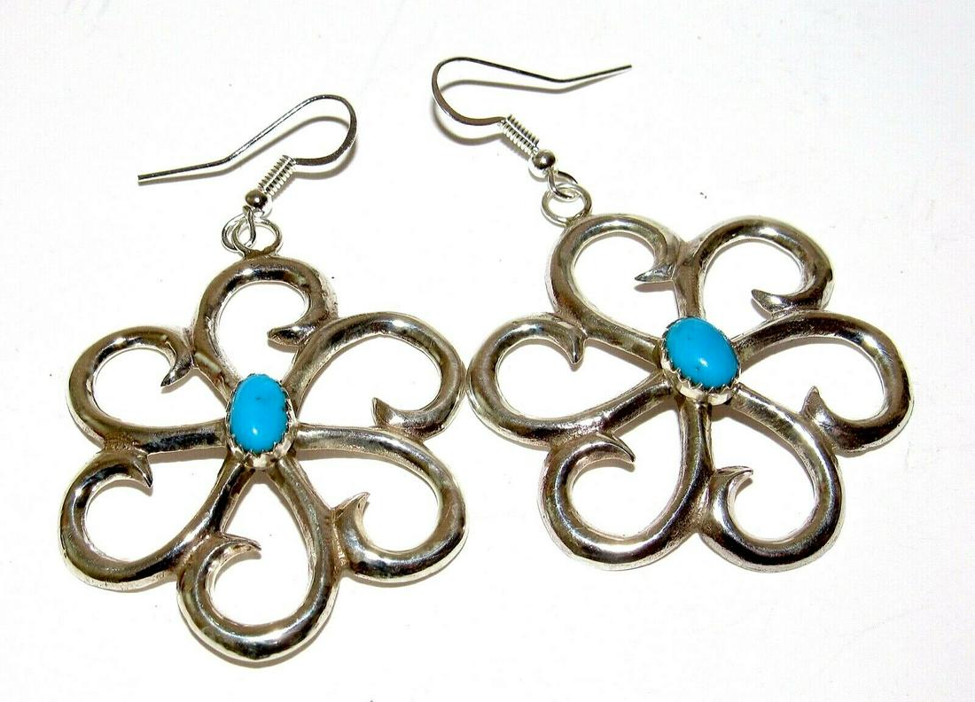 Navajo Sand Cast Flower Earrings Turquoise Sterling (1 of 5)