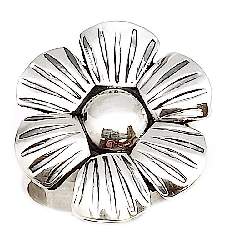 Navajo Adjustable Flower Ring (1 of 3)