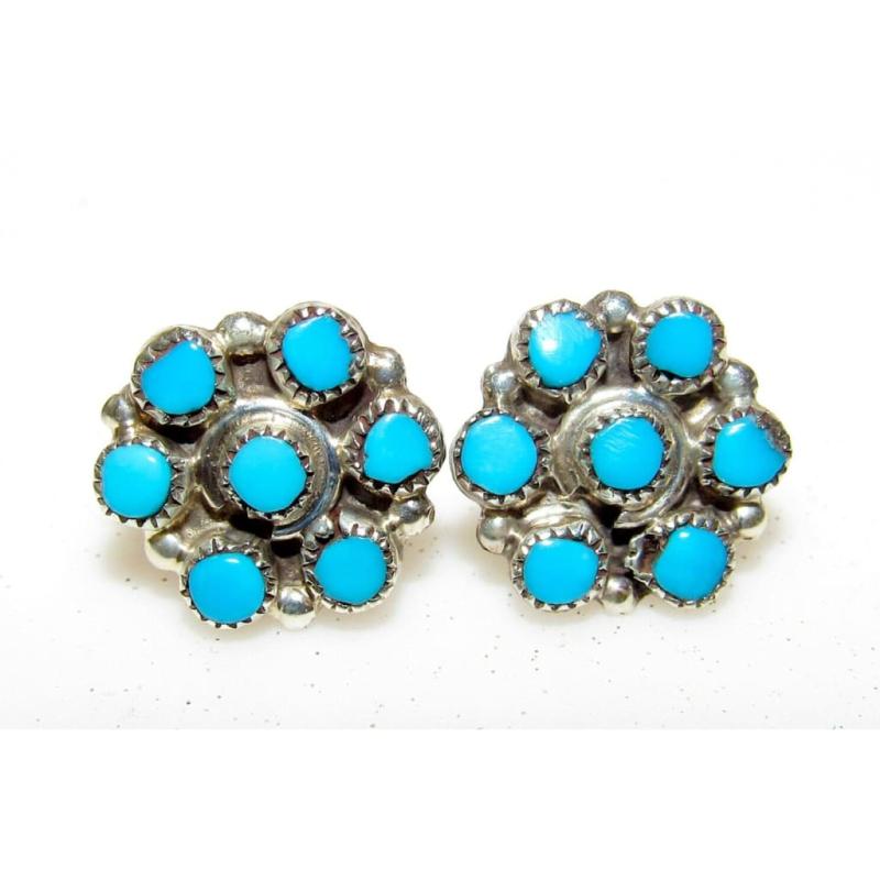 Zuni Turquoise Small Cluster Post Earrings Snake Eye Design (1 of 3)