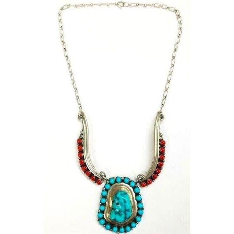 VTG Navajo Kingman Turquoise Coral Necklace Robert Kelly Sterling Native: For your consideration is this phenomenal Navajo sterling silver, coral and Kingman turquoise choker necklace by the highly collectible Navajo artist Robert Kelly. Intricately hand-etched cluster desi