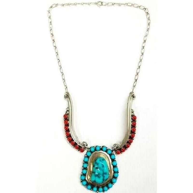 VTG Navajo Kingman Turquoise Coral Necklace Robert Kelly Sterling Native: For your consideration is this phenomenal Navajo sterling silver, coral and Kingman turquoise choker necklace by the highly collectible Navajo artist Robert Kelly. Intricately hand-etched cluster desi