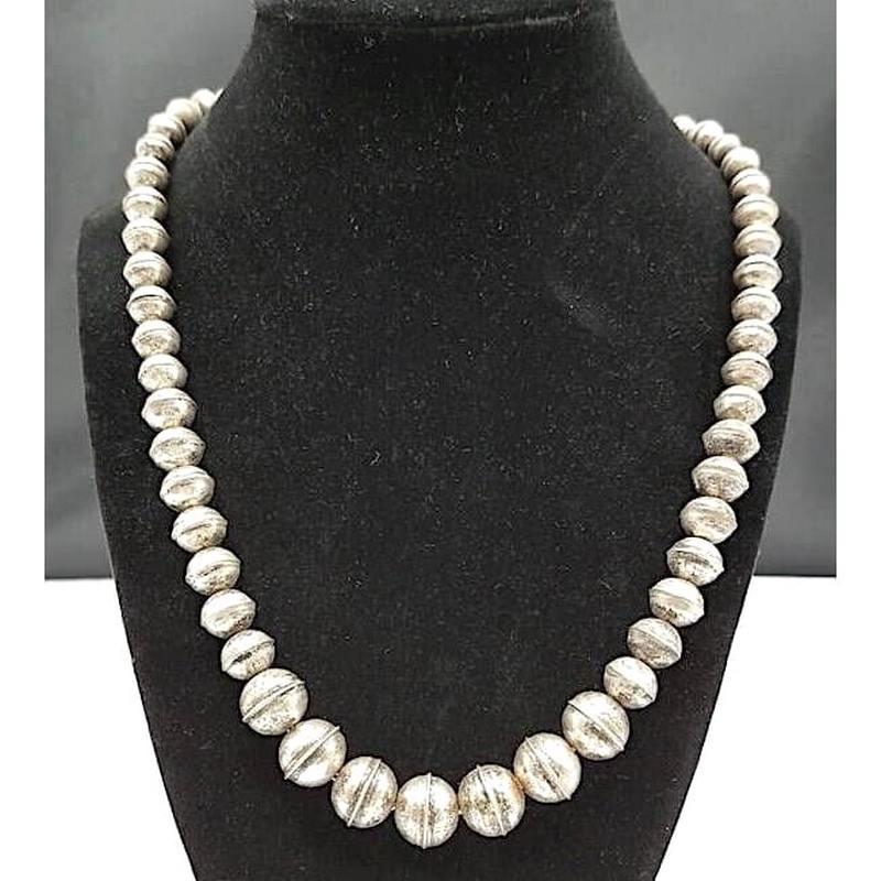 Old Pawn Navajo Pearls Necklace Graduated Beads Sterling Silver 30l