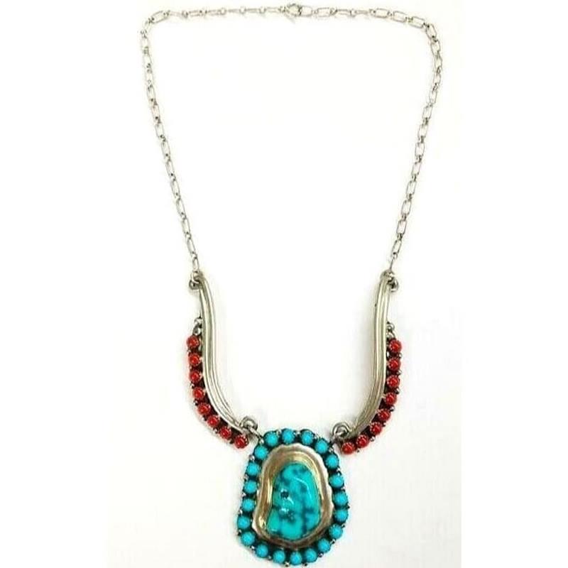 VTG Navajo Kingman Turquoise Coral Necklace Robert Kelly Sterling Native: For your consideration is this phenomenal Navajo sterling silver, coral and Kingman turquoise choker necklace by the highly collectible Navajo artist Robert Kelly. Intricately hand-etched cluster desi