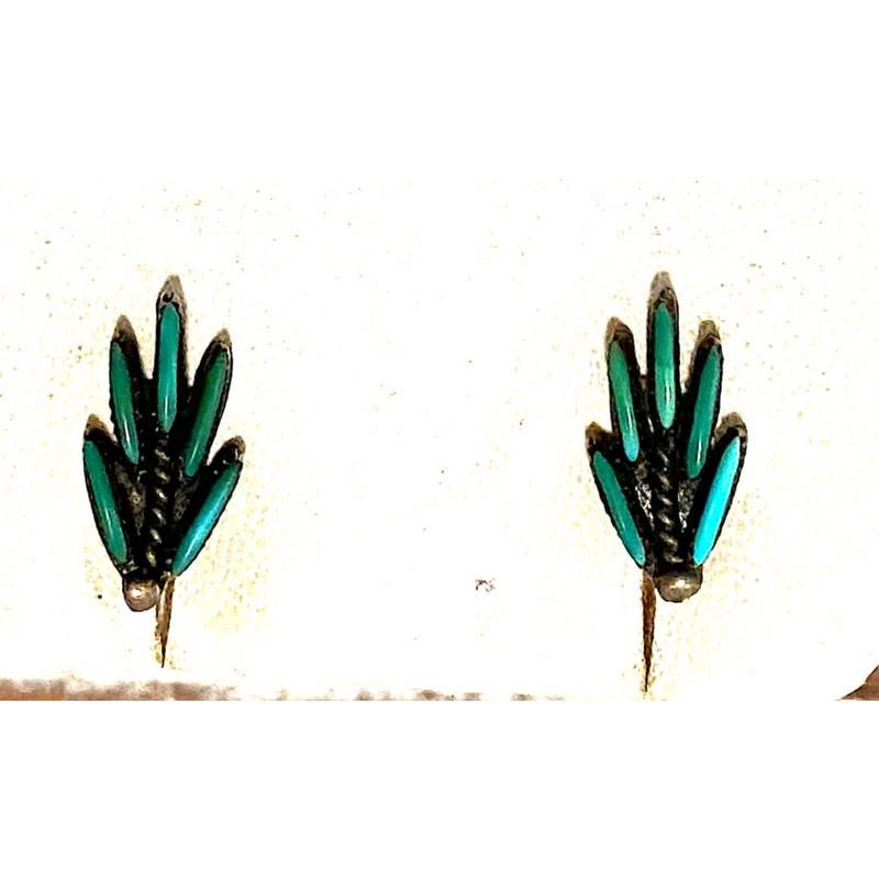 Old Pawn Zuni Petit Point Turquoise Sterling Silver Post Earrings (1 of 4)