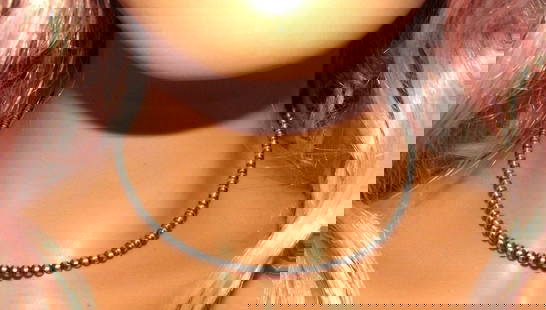 Navajo Pearls Necklace Sterling Silver 4mm Beads Necklace 16"L Choker M Lee: Classic Navajo pearls necklace with 4mm sterling silver beads design by the Navajo artist M. Lee. Traditional hook & eye closure. Measures 16" long. Gorgeous, elegant & timeless necklace that is sure