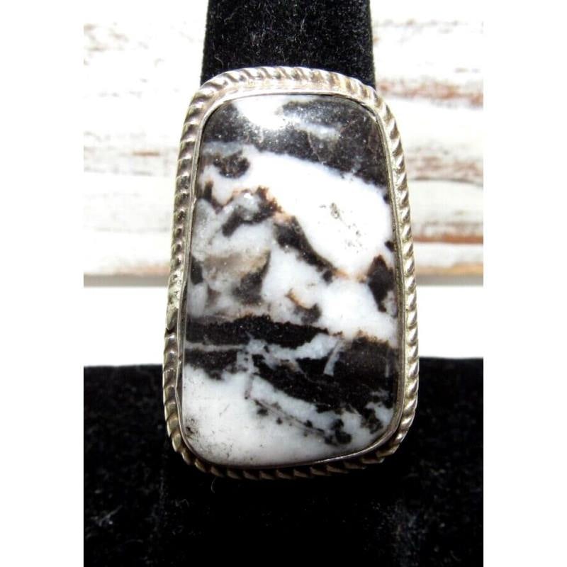 Navajo White Buffalo Ring Sz 7 Sterling Silver Marcela James (1 of 4)