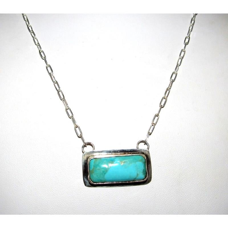 Navajo Royston Turquoise Bar Necklace Sterling Silver Native American Signed: For your consideration is this fab Navajo sterling silver and green Royston turquoise bar necklace. The necklace is about 23" and the length can be adjusted to a shorter length. The turquoise bar pend