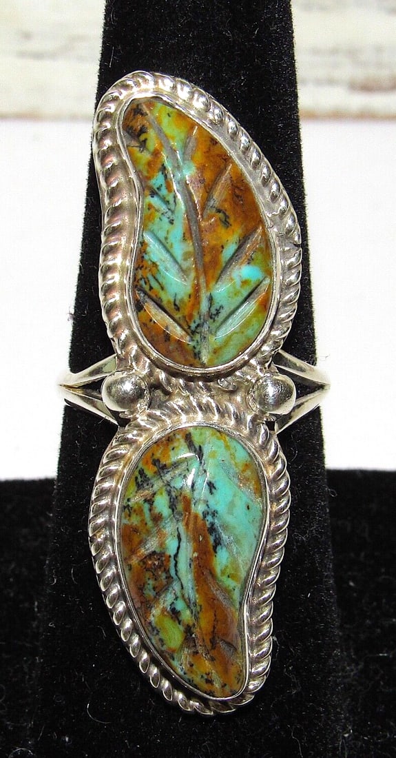 Zuni Carved Number 8 Turquoise Leaf Ring Size 7 Sterling Silver (1 of 6)