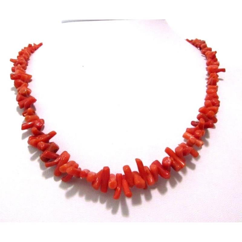 Old Pawn Navajo Mediterranean Coral Heishi Necklace Choker 20" Sterling Silver: Phenomenal vintage Navajo heishi necklace with natural free form Mediterranean coral & sterling silver clasp . Measures about 20" long. Good vintage condition. Gorgeous, elegant, classic piece that is