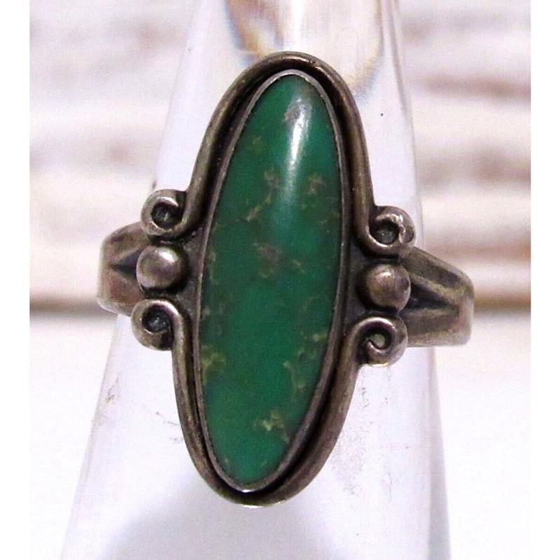 Old Pawn Navajo Cerillos Turquoise Silver Ring Size 5: Old Pawn Navajo sterling silver & the legendary Cerrillos turquoise ring in size 5. Nice vintage condition, patina, age appropriate wear, the stone is original and intact. Wonderful vintage Native rin