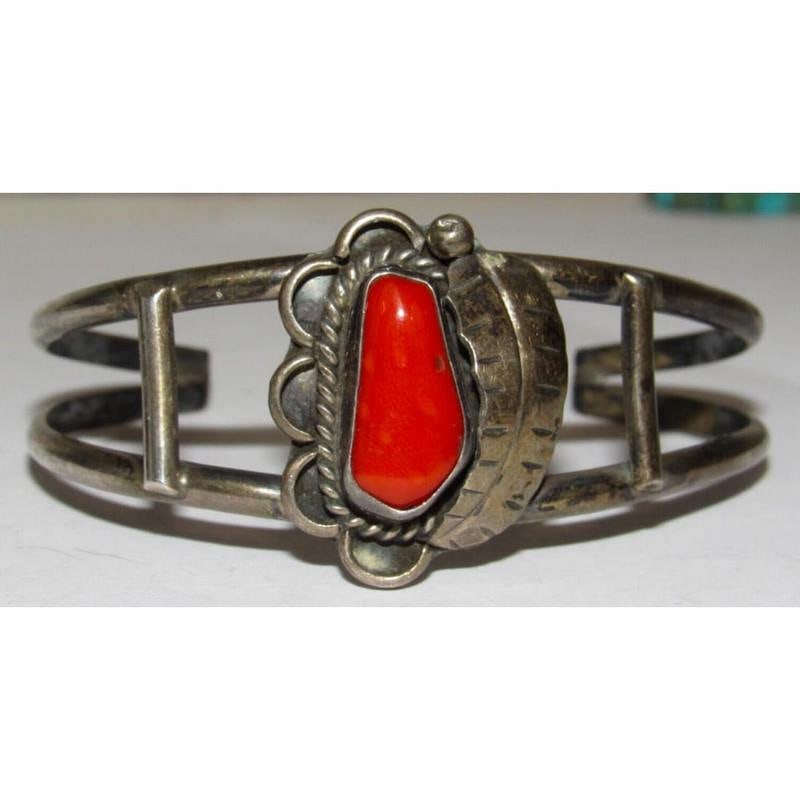 Old Pawn Navajo Mediterranean Coral Cuff Bracelet Sterling Silver (1 of 6)