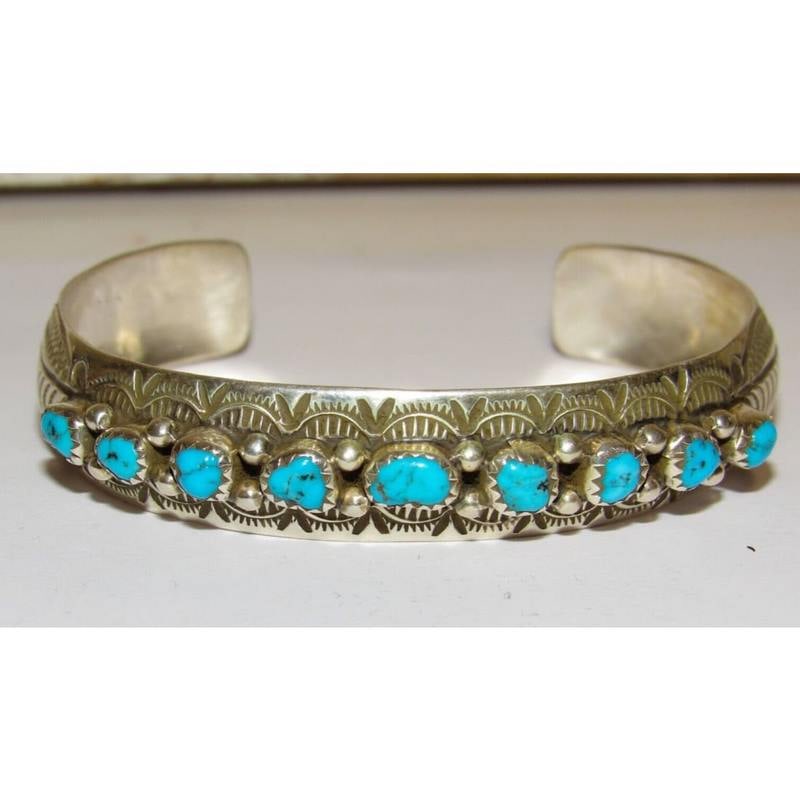 Navajo Kingman Turquoise Stacker Cuff Bracelet Sterling Silver Grace Silver: Fab sterling silver and Kingman turquoise Native American Navajo stacker cuff bracelet by the collectible Navajo artist Grace Silver. Traditional Kingman turquoise cabochons row design on a front set 