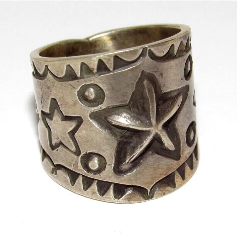 Navajo R.Willie Star Ring Sz 7 Sterling Silver Signed Band Ingot Ring (1 of 5)