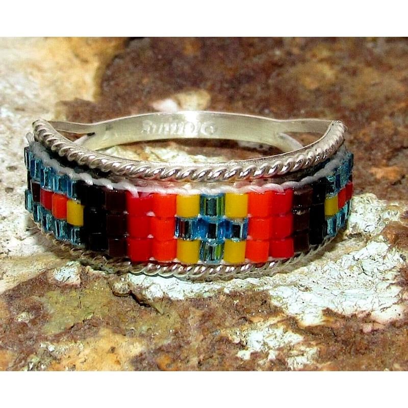 VTG Navajo Beaded Sterling Silver Ring Size 8 (1 of 3)