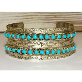 Zuni Sleeping Beauty Mine Snake Eye Turquoise Cuff Bracelet Sterling Signed